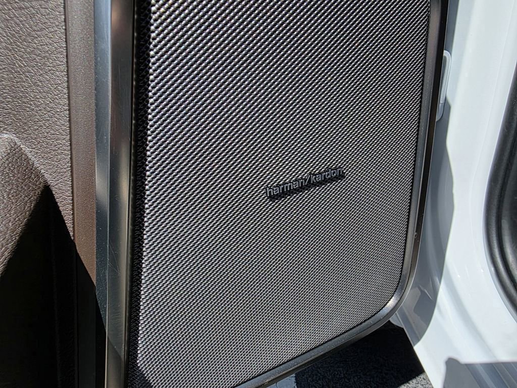 Used 2025 RAM 3500 Longhorn image 42