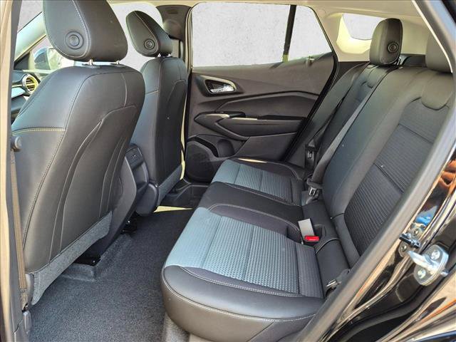 New 2026 Chevrolet Trax LT w/ Sunroof Package FWD image 15