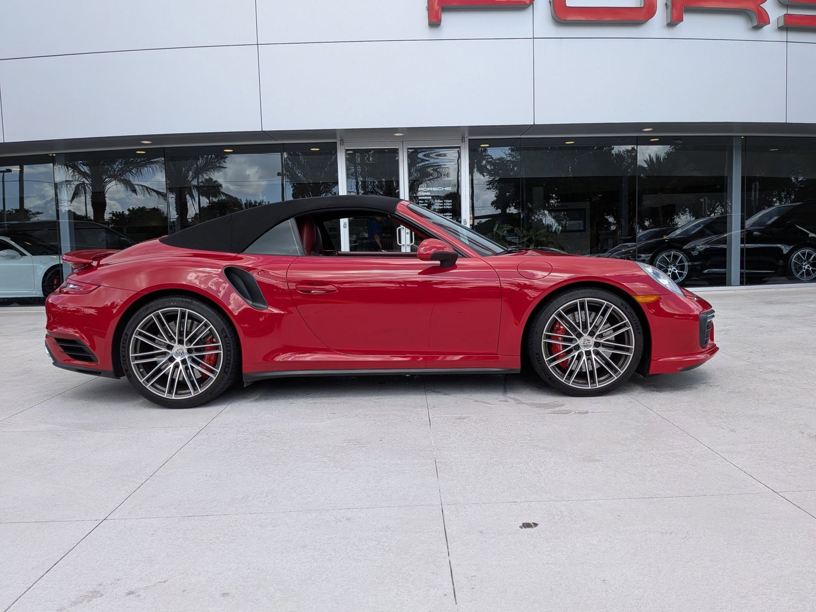 Certified 2018 Porsche 911 Turbo AWD/4WD image 8