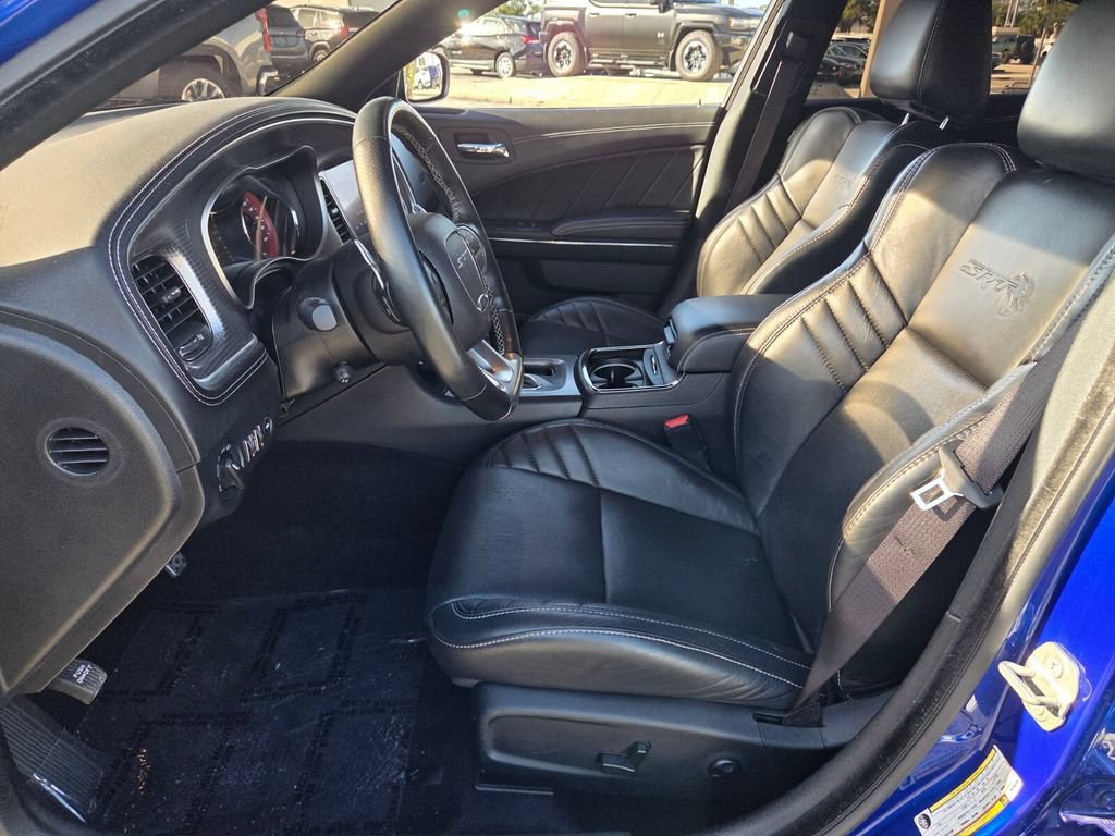 Used 2022 Dodge Charger SRT Hellcat w/ SRT Black Package RWD image 5