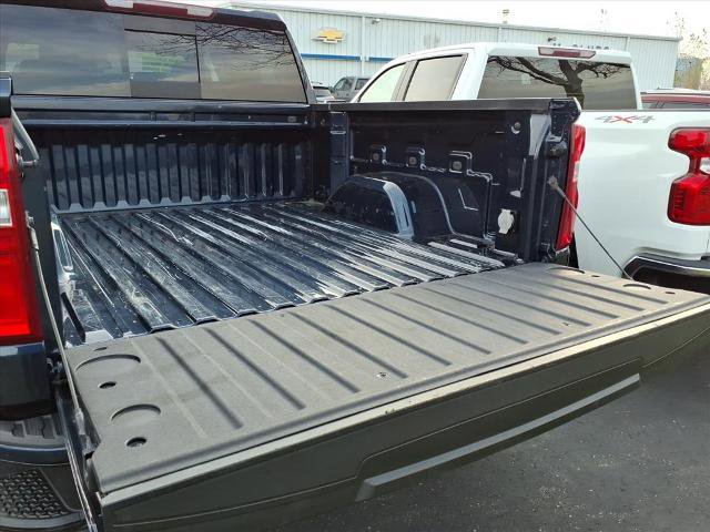 Used 2023 Chevrolet Silverado 1500 RST w/ Convenience Package II image 27