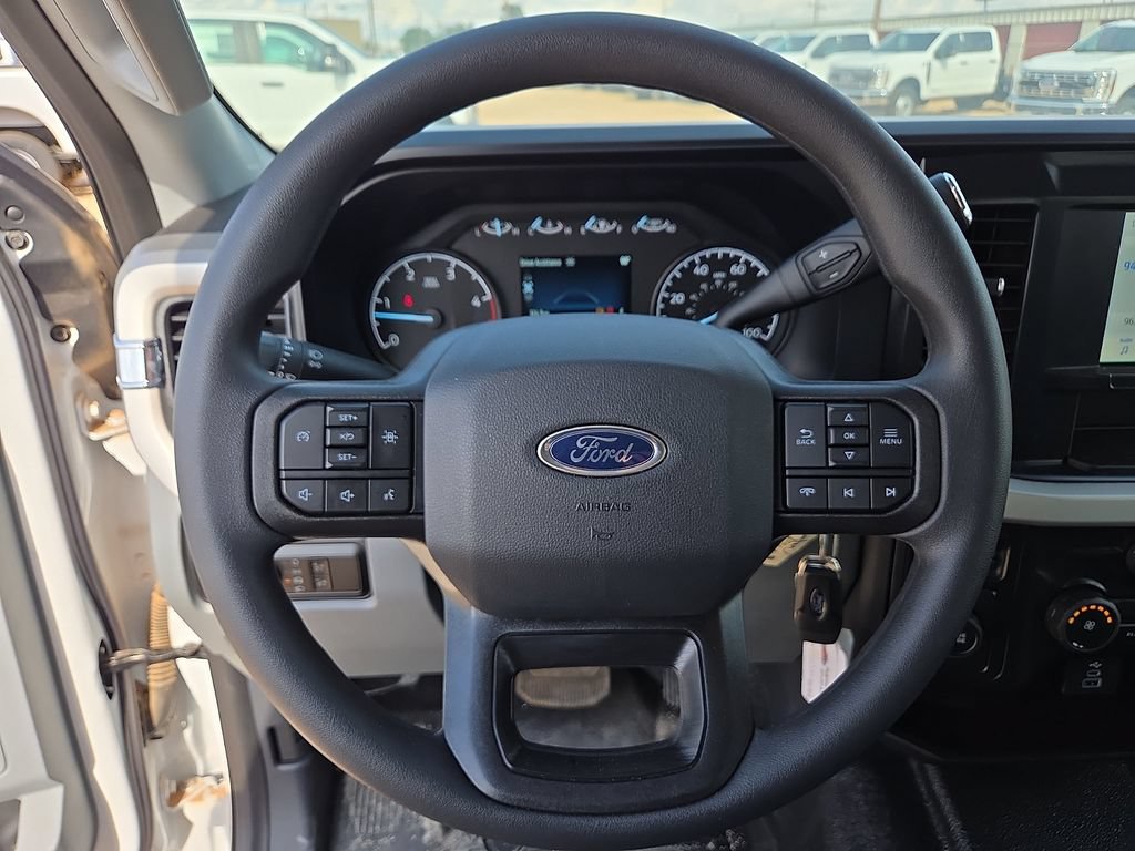 New 2025 Ford F350 XL w/ XL Chrome Package RWD image 20