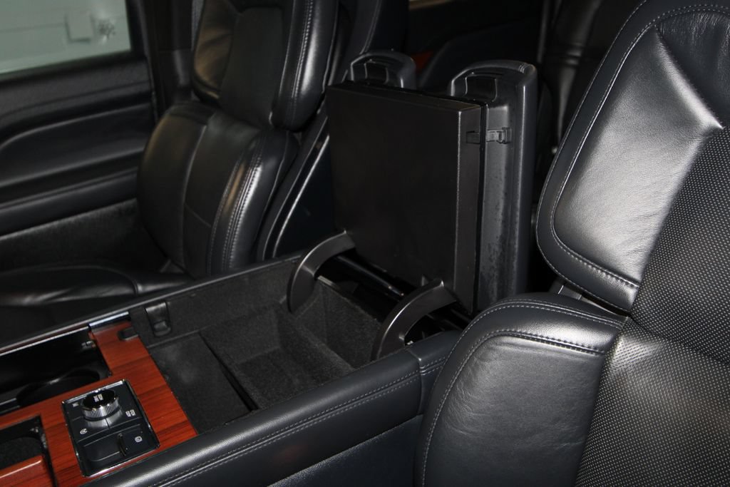 Used 2024 Lincoln Navigator L Reserve AWD/4WD image 23