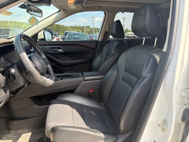 Used 2021 Nissan Rogue SV w/ Premium Package AWD/4WD image 10