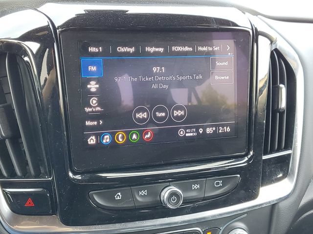 Used 2022 Chevrolet Traverse LT w/ LT Premium Package FWD image 23