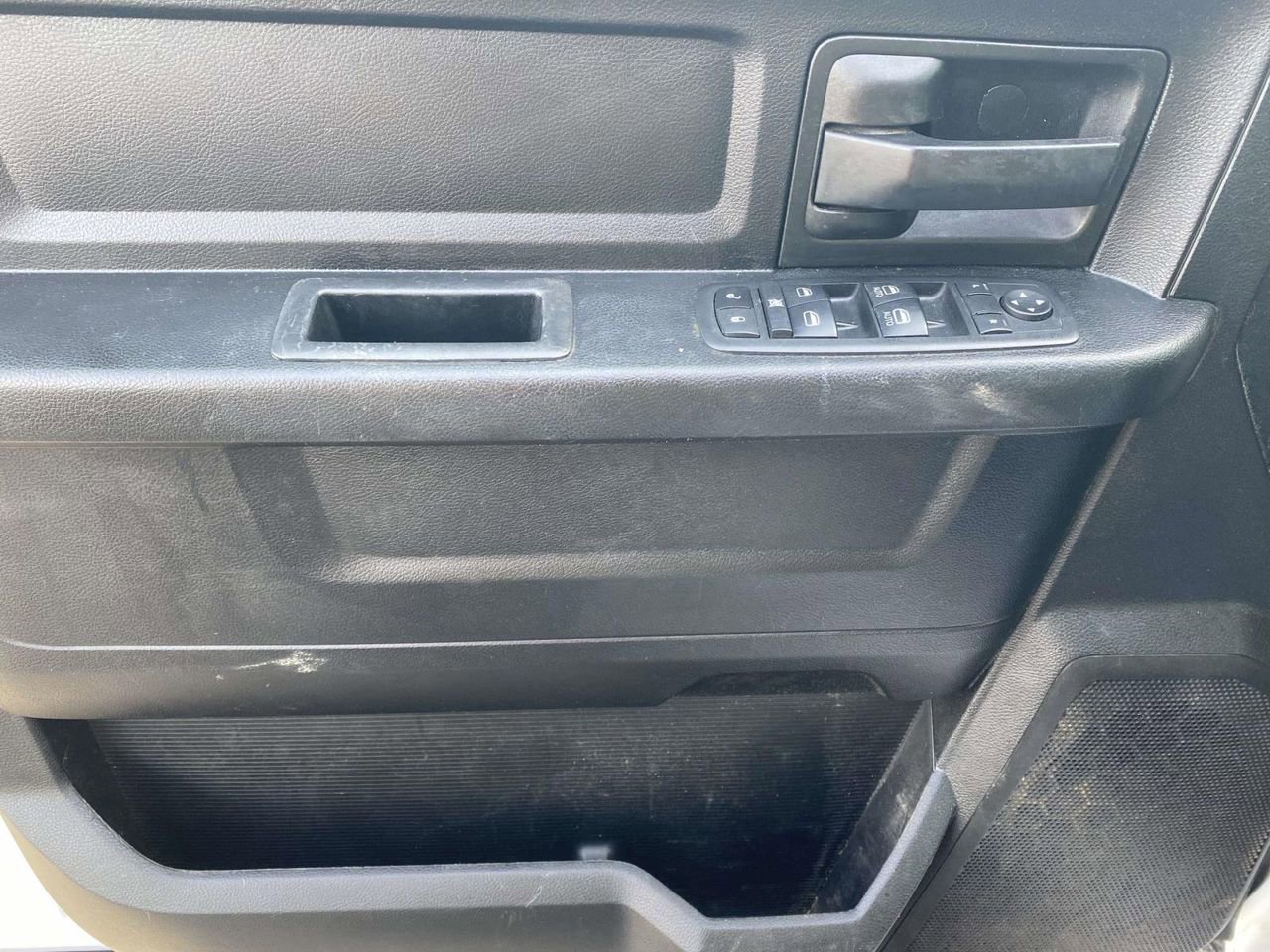 Used 2021 RAM 1500 Tradesman w/ Chrome Plus Package image 15