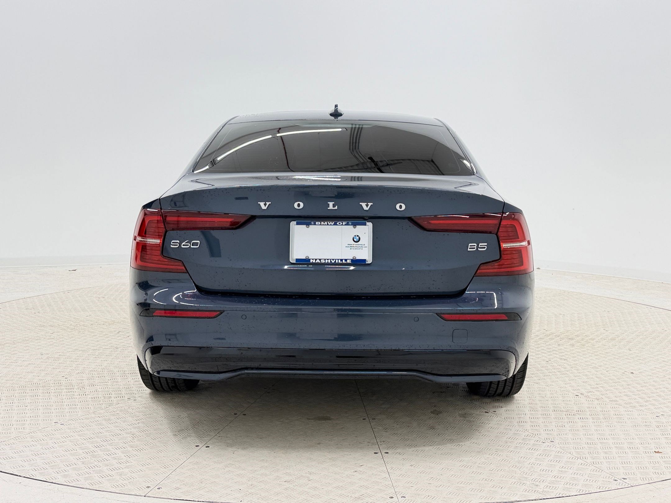 Used 2024 Volvo S60 B5 Core image 10