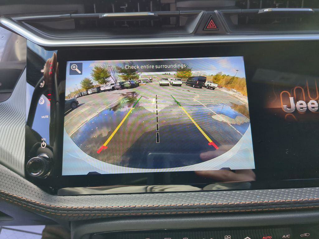 New 2026 Jeep Cherokee Limited AWD/4WD image 19