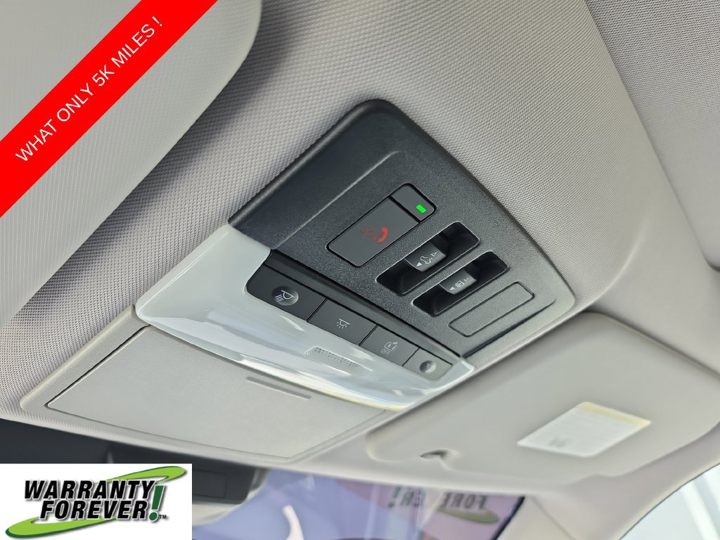 Used 2025 Mitsubishi Outlander SEL Black Edition AWD/4WD image 35