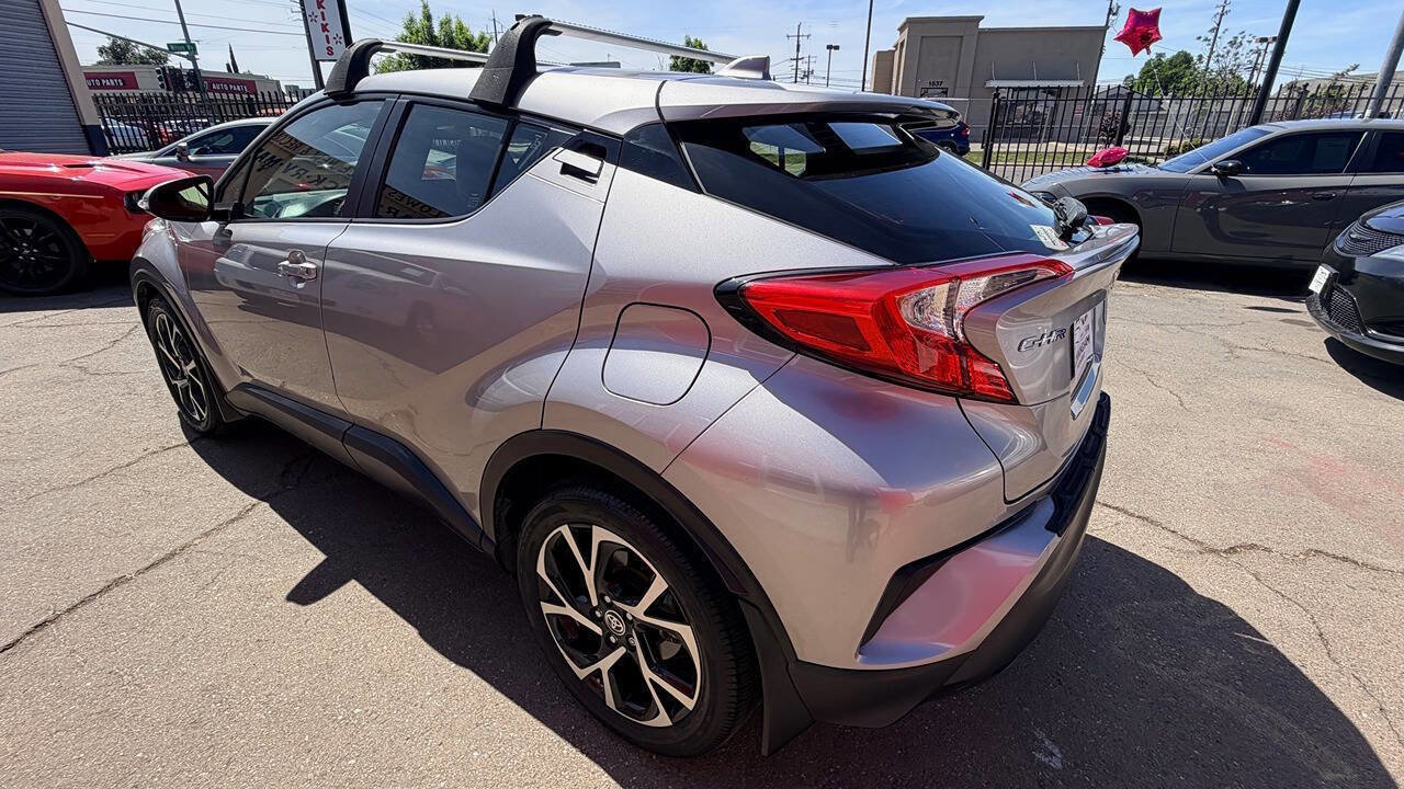 Used 2020 Toyota C-HR XLE image 11