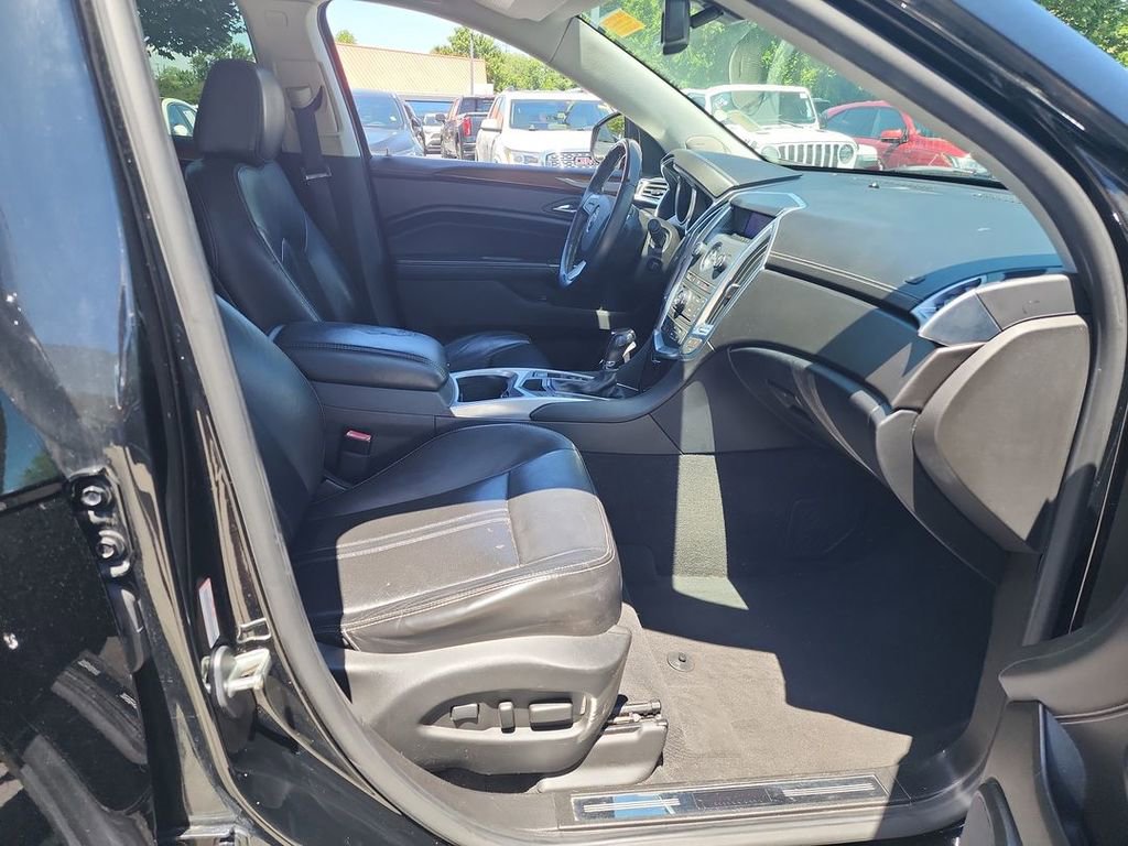 Certified 2012 Cadillac SRX Luxury FWD image 25