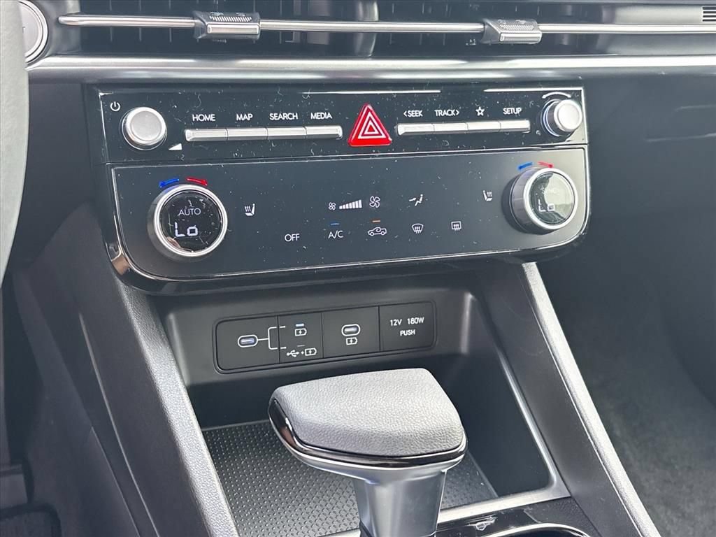 New 2026 Hyundai Santa Cruz SEL FWD image 18