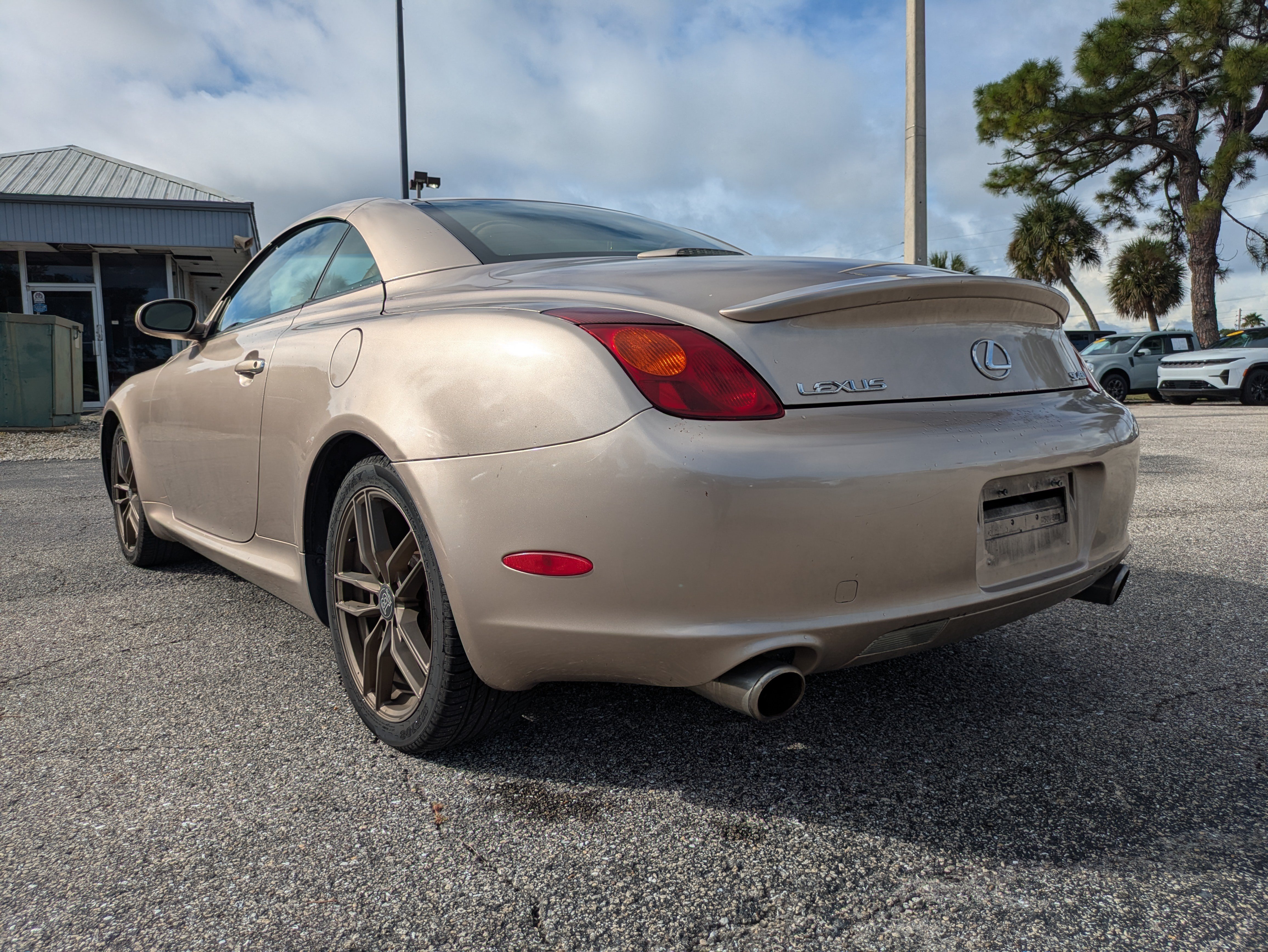Used 2002 Lexus SC 430 Convertible RWD image 6