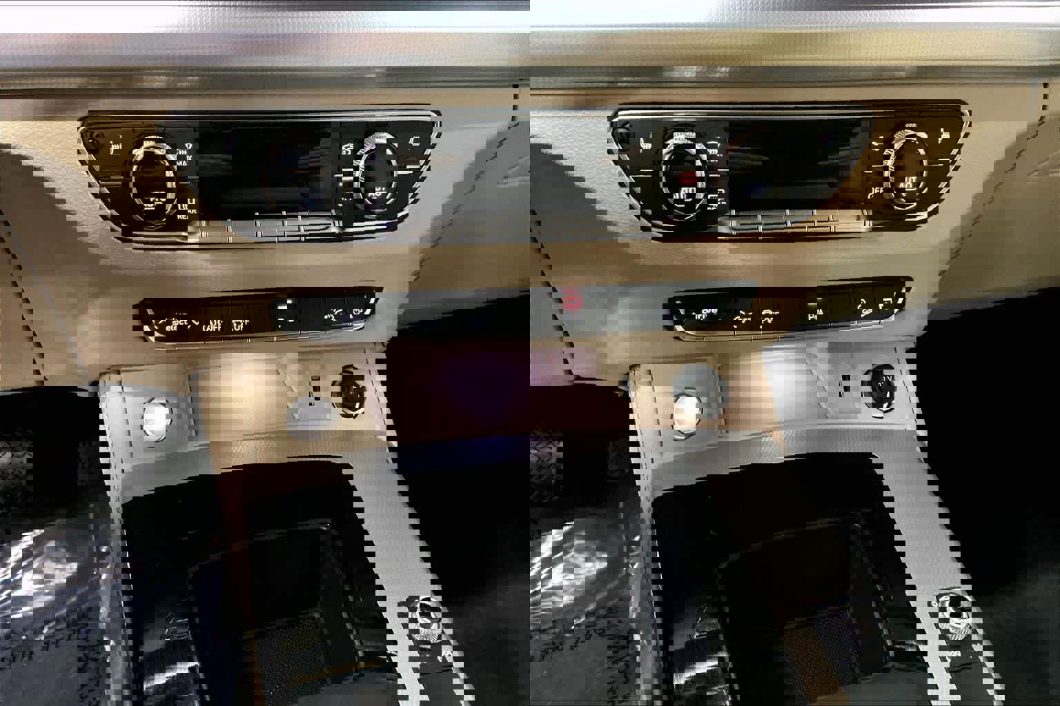 Certified 2025 Audi Q5 2.0T Premium Plus image 35