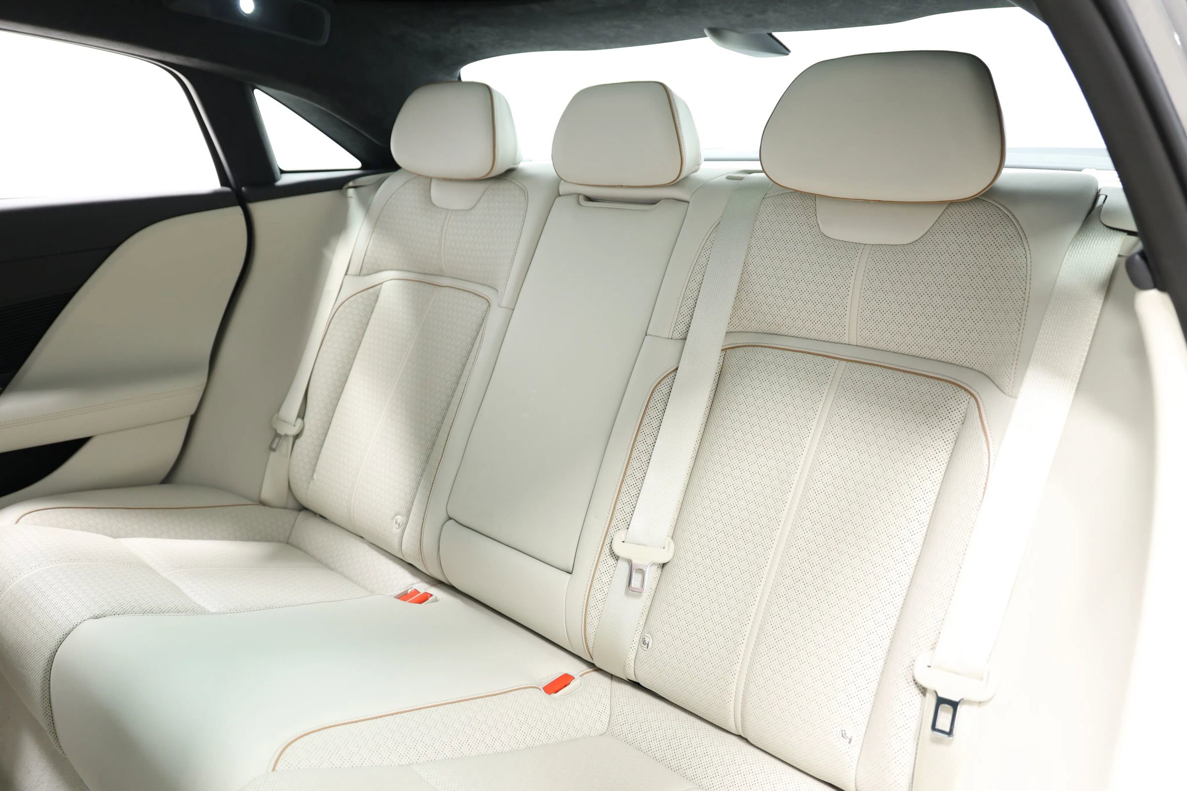 Used 2023 Lucid Air Grand Touring image 48