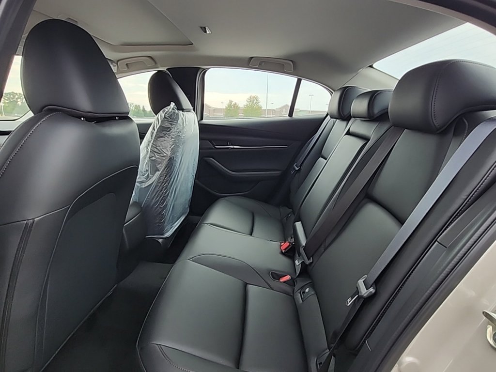 New 2026 MAZDA MAZDA3 2.5 S Sedan w/ Preferred Pkg FWD image 5
