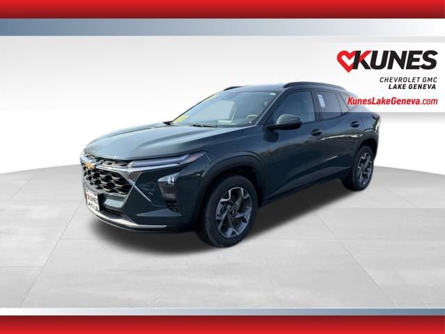 Used 2025 Chevrolet Trax LT image 11