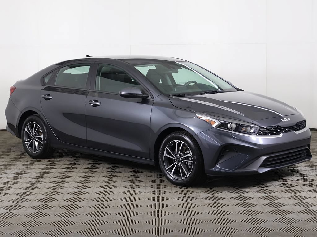 Certified 2024 Kia Forte LXS w/ LXS Technology Package FWD image 47