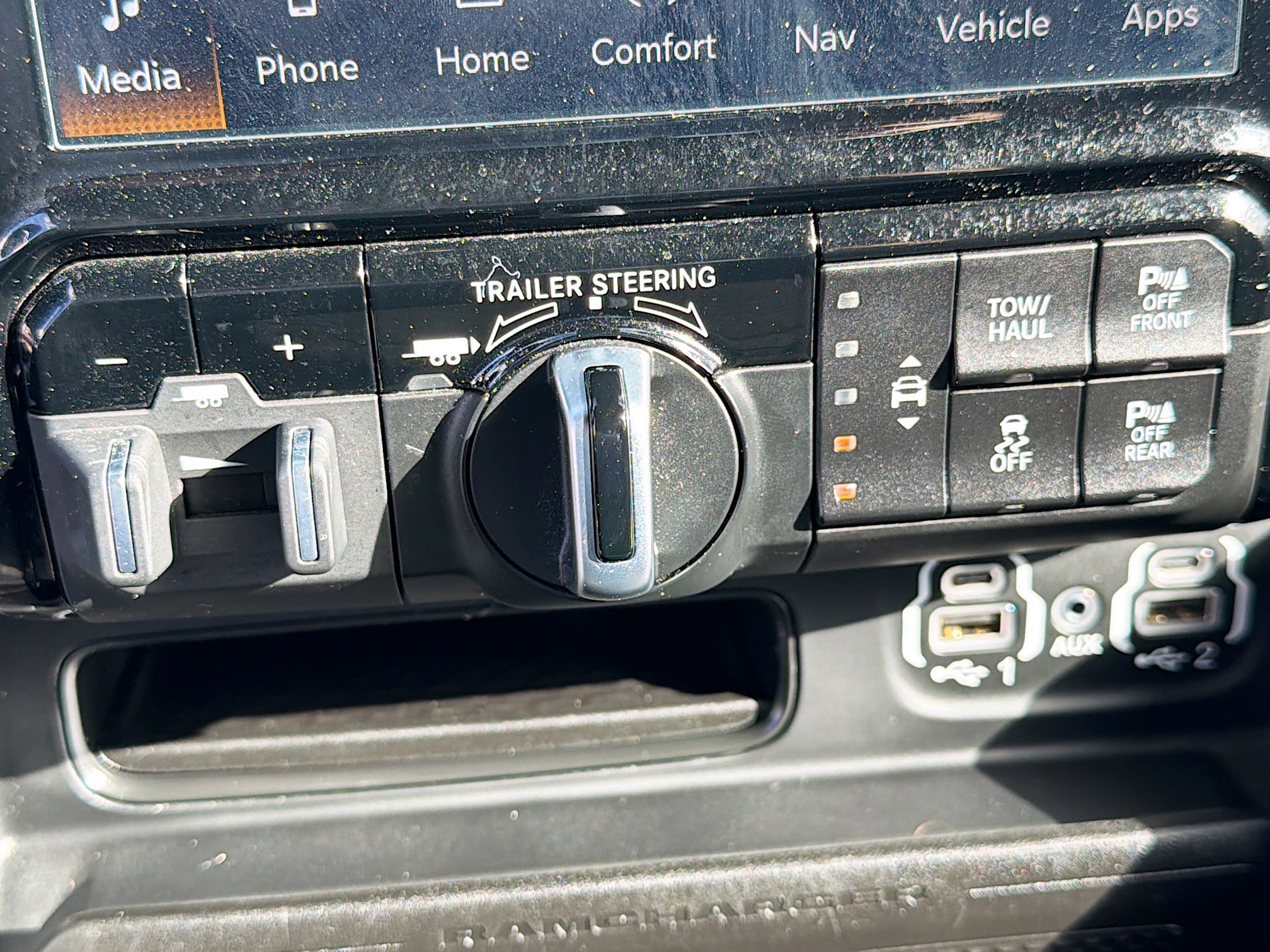 Used 2023 RAM 1500 Limited image 29