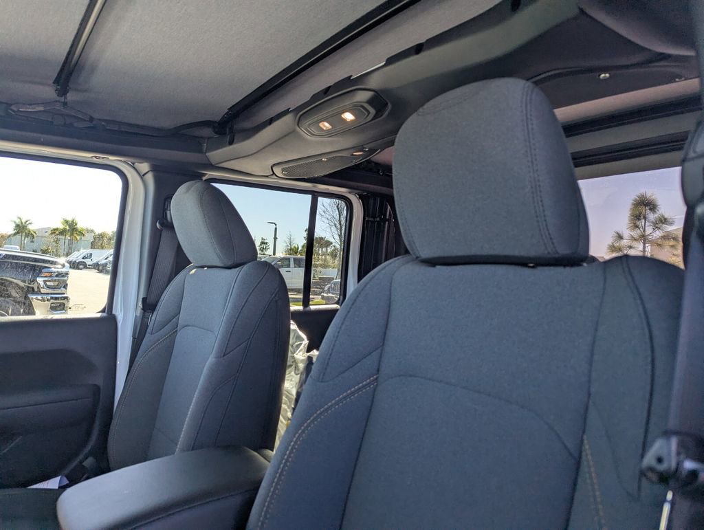 New 2026 Jeep Gladiator Sport image 11