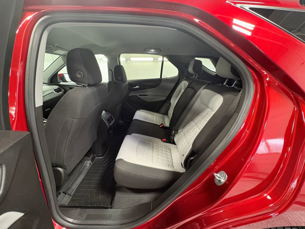 Used 2022 Chevrolet Equinox LT AWD/4WD image 23