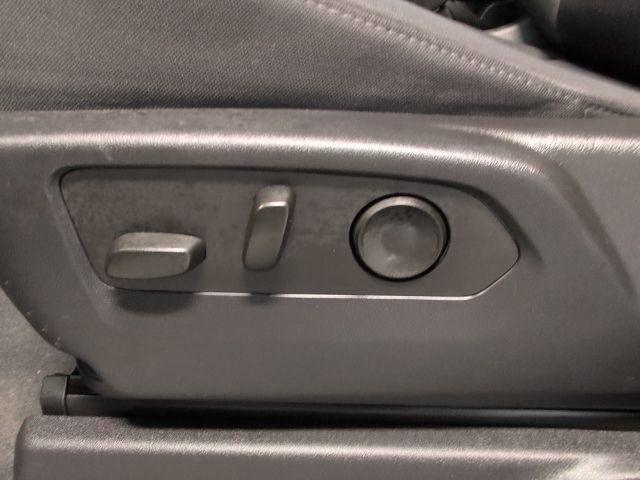 Certified 2023 Chevrolet Silverado 1500 Custom AWD/4WD image 10