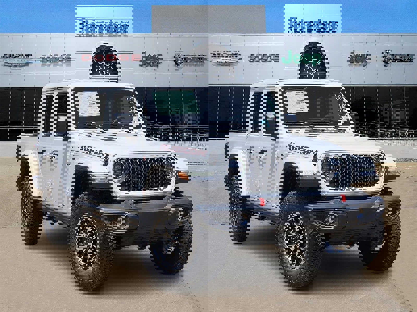 New 2025 Jeep Gladiator Rubicon w/ Convenience Group