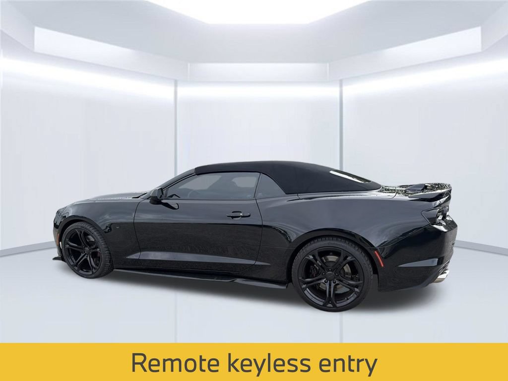 Used 2023 Chevrolet Camaro SS RWD image 18