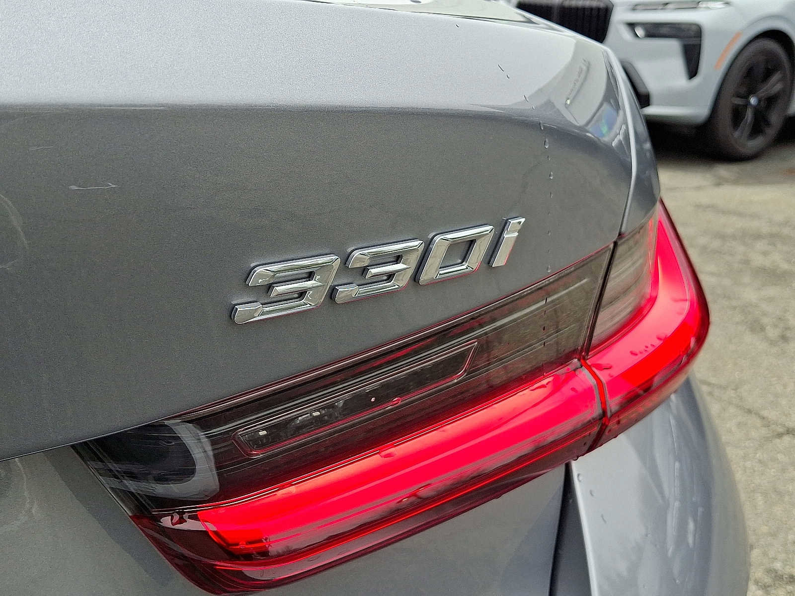Used 2025 BMW 330i xDrive Sedan w/ Premium Package image 32