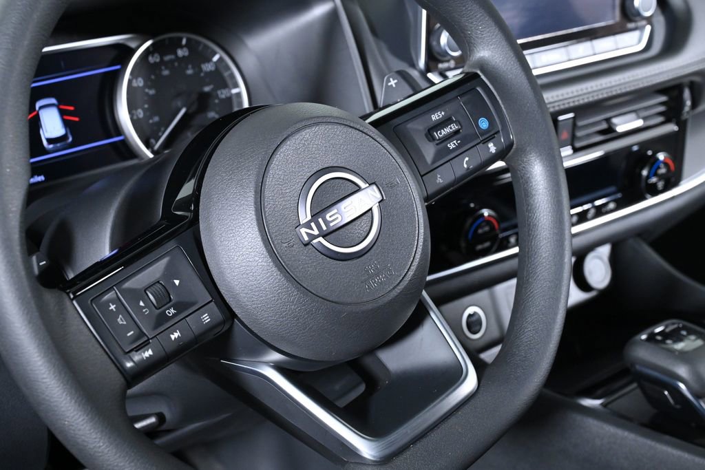 Certified 2023 Nissan Rogue SV image 13