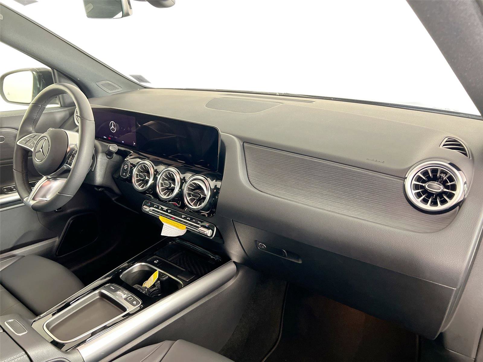 Certified 2026 Mercedes-Benz GLA 250 4MATIC image 29