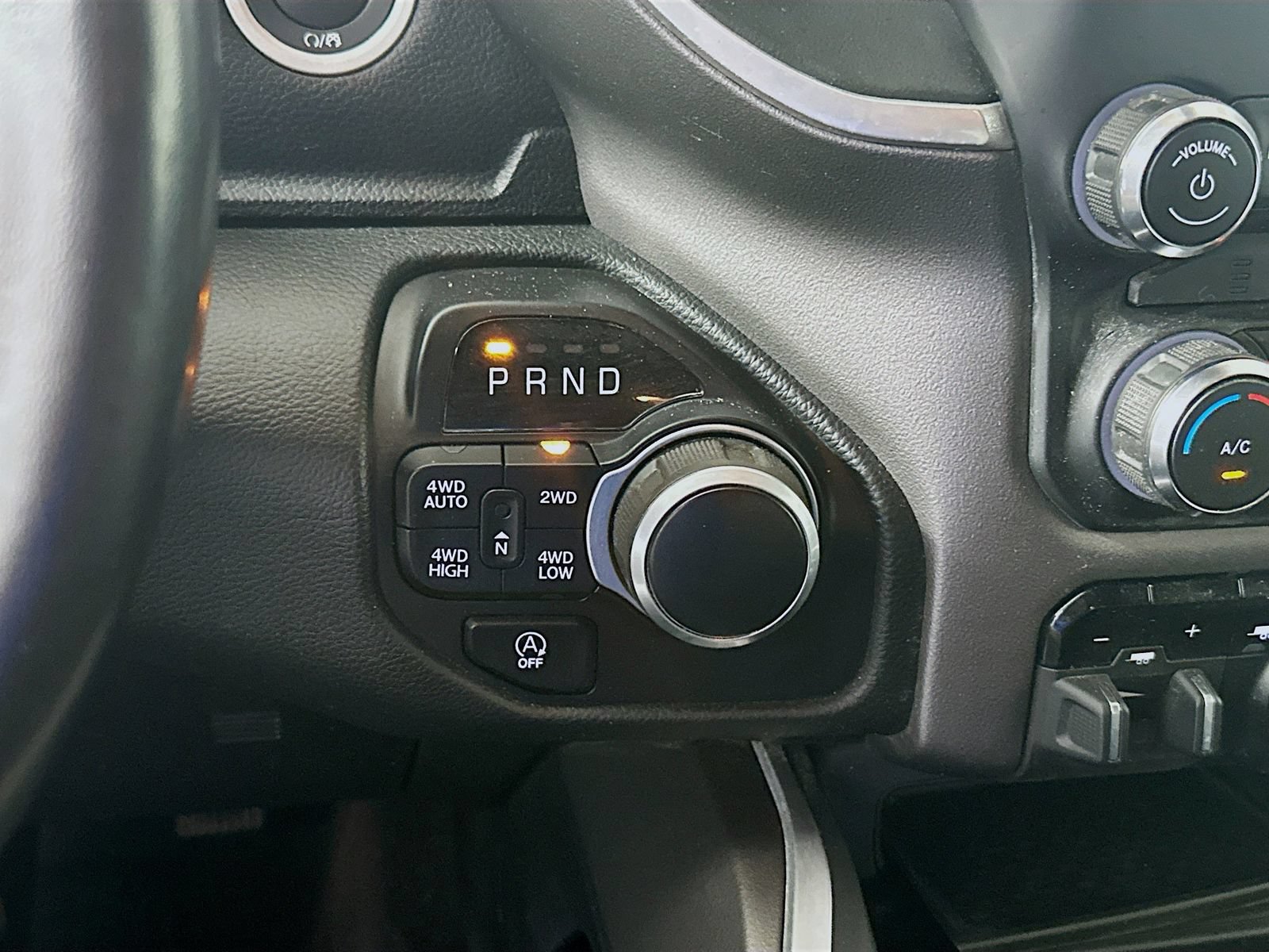 Used 2021 RAM 1500 Big Horn AWD/4WD image 16
