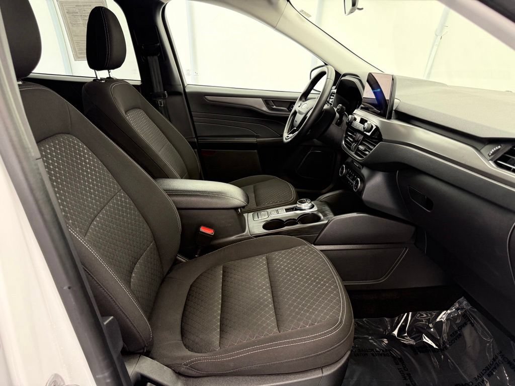 Used 2024 Ford Escape Active AWD/4WD image 24