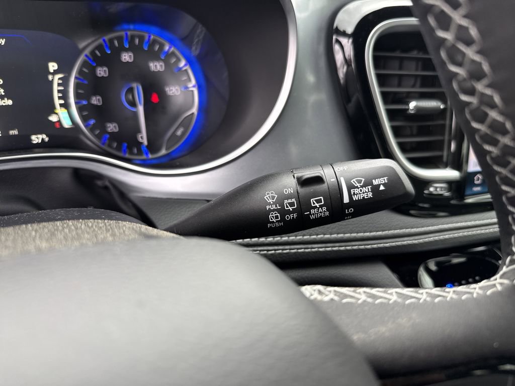 New 2026 Chrysler Pacifica Limited w/ S Appearance Package image 26