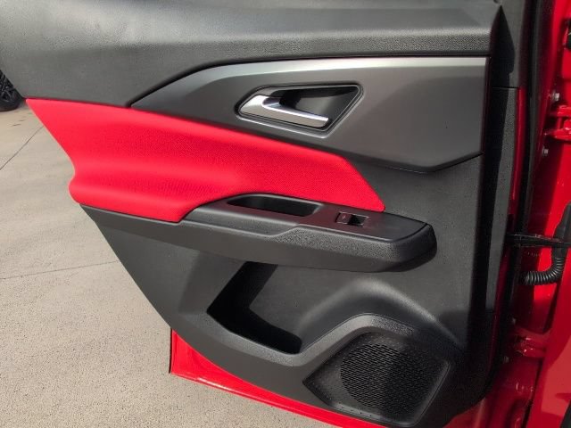 New 2026 Chevrolet Equinox EV RS FWD image 9