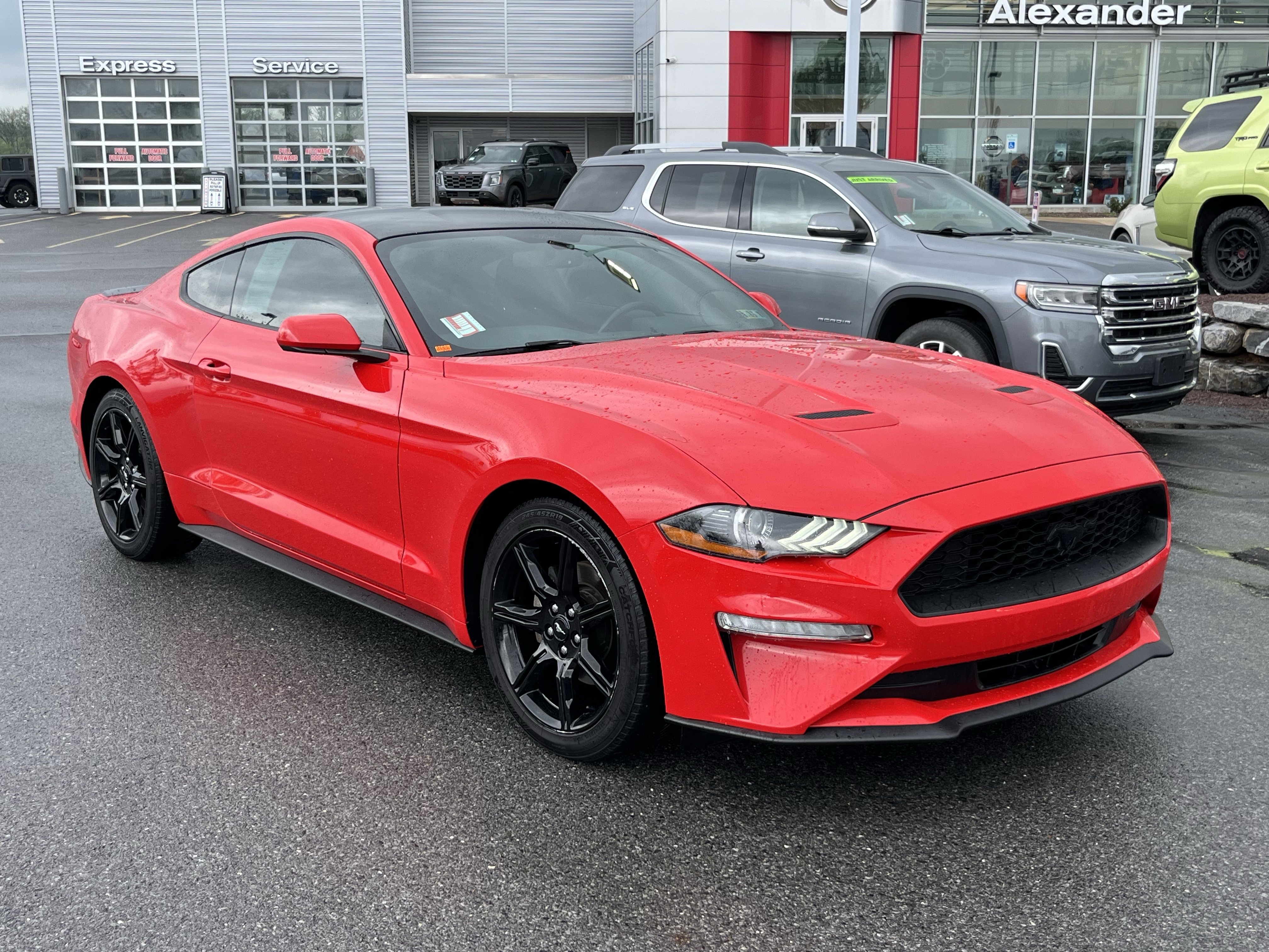 Used 2019 Ford Mustang Coupe w/ Black Accent Package