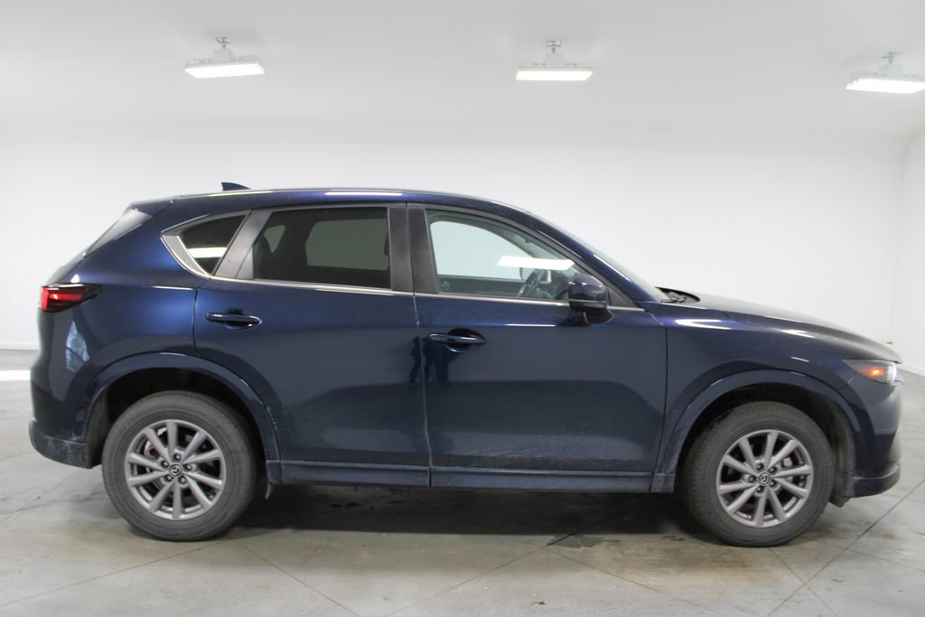 Used 2024 MAZDA CX-5 AWD 2.5 S w/ Select Package image 11