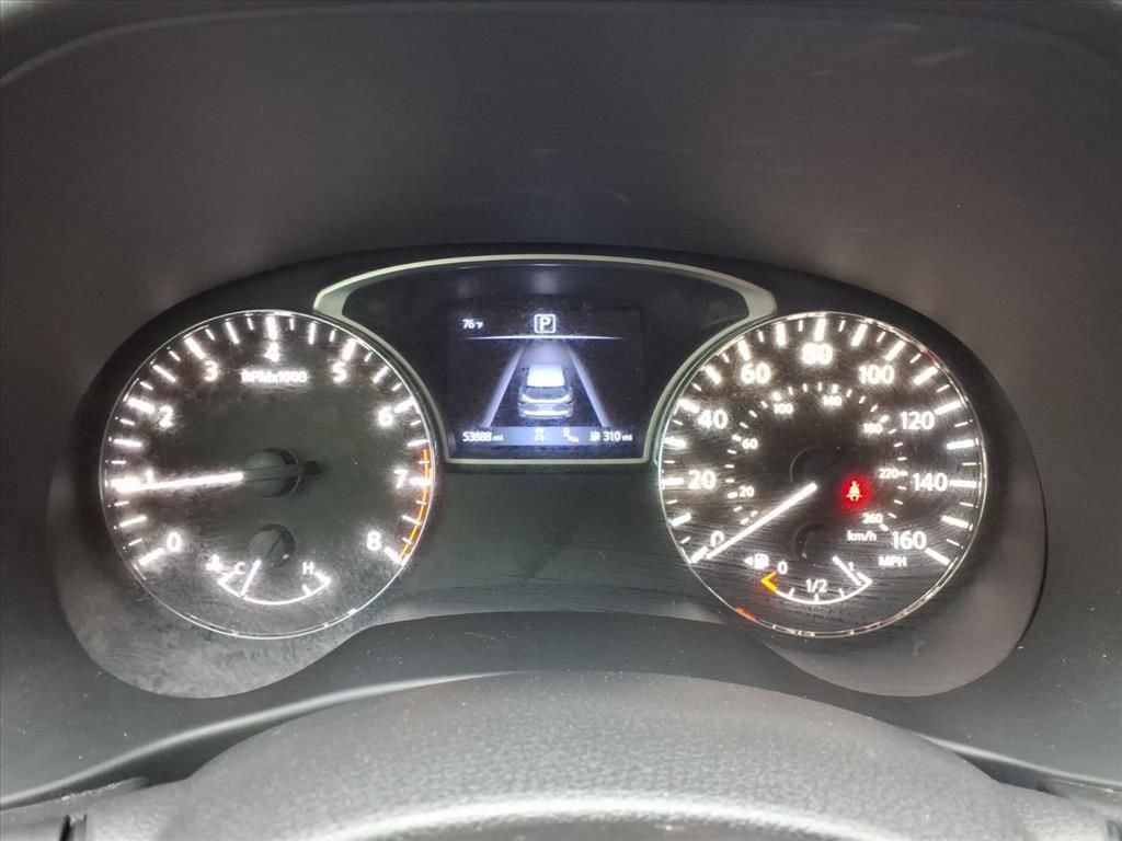 Used 2020 Nissan Pathfinder SL FWD image 25