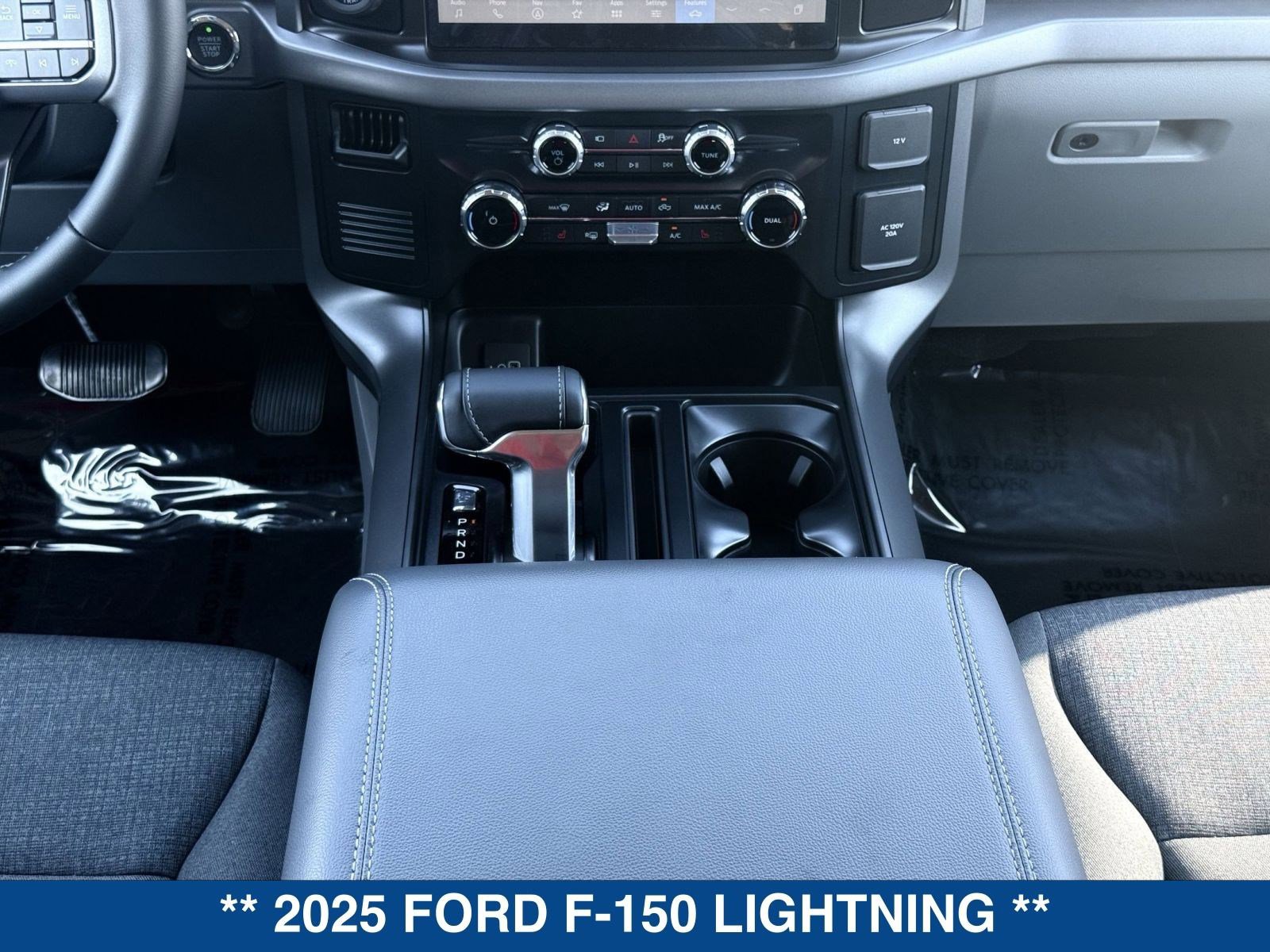 New 2025 Ford F150 Lightning XLT image 18