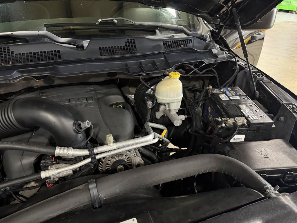 Used 2014 RAM 1500 Express AWD/4WD image 22