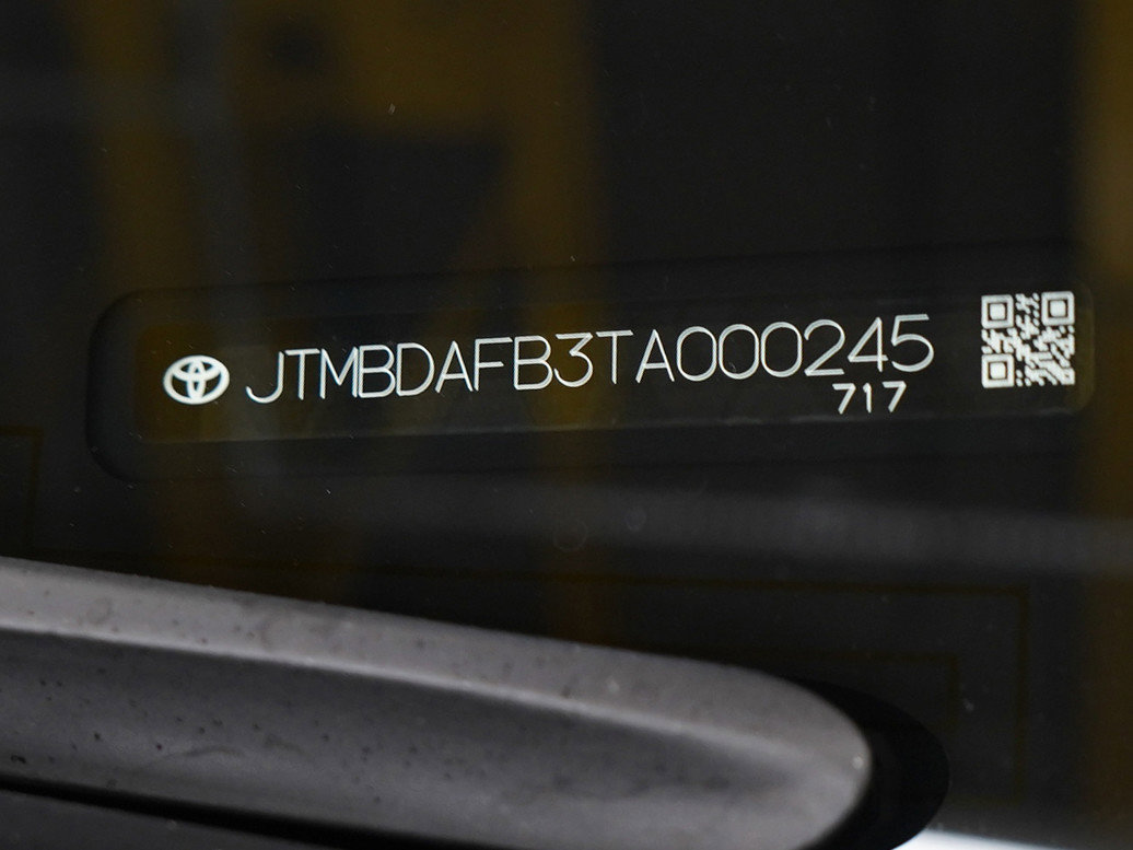 Certified 2026 Toyota bZ AWD/4WD image 33