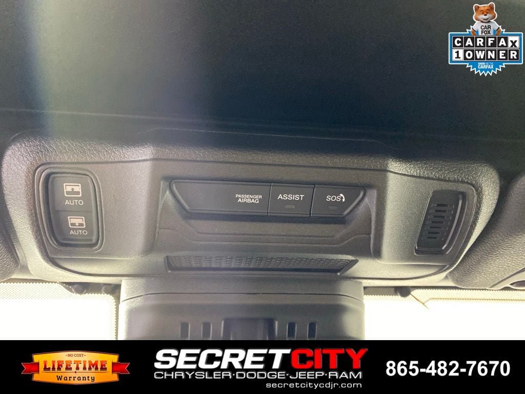 Used 2024 Jeep Wrangler Unlimited AWD/4WD image 20