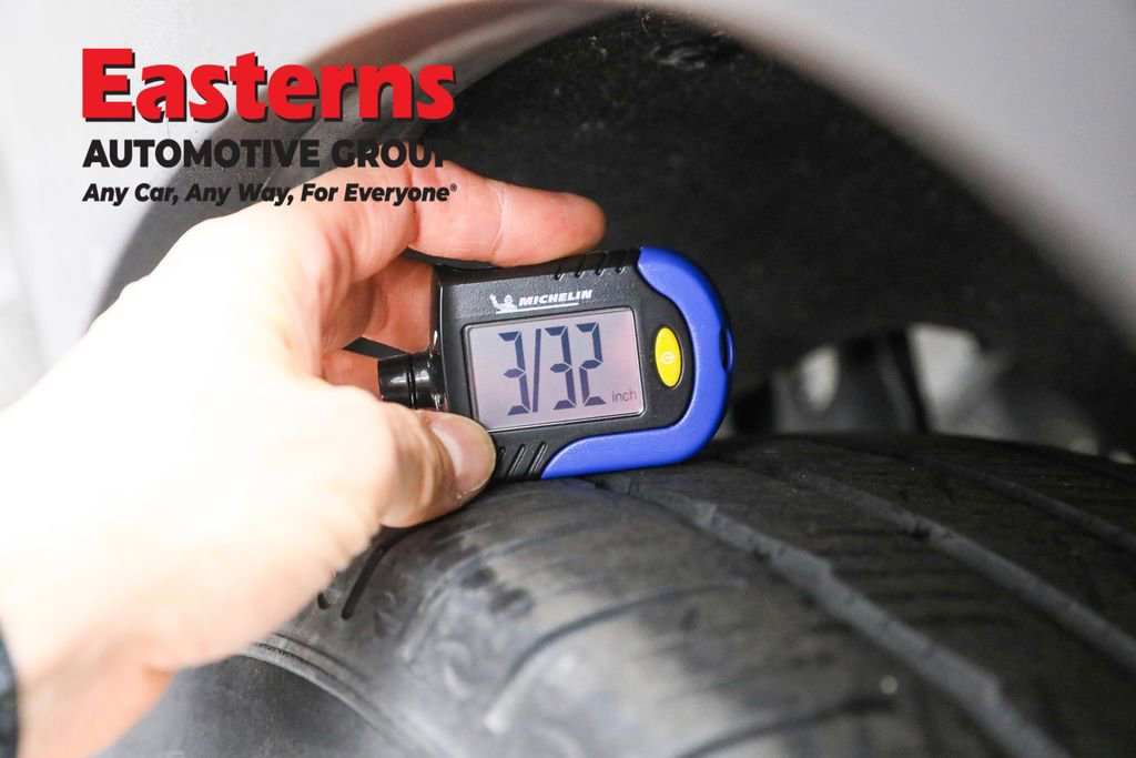 Used 2021 GMC Terrain SLT w/ Infotainment Package II image 29