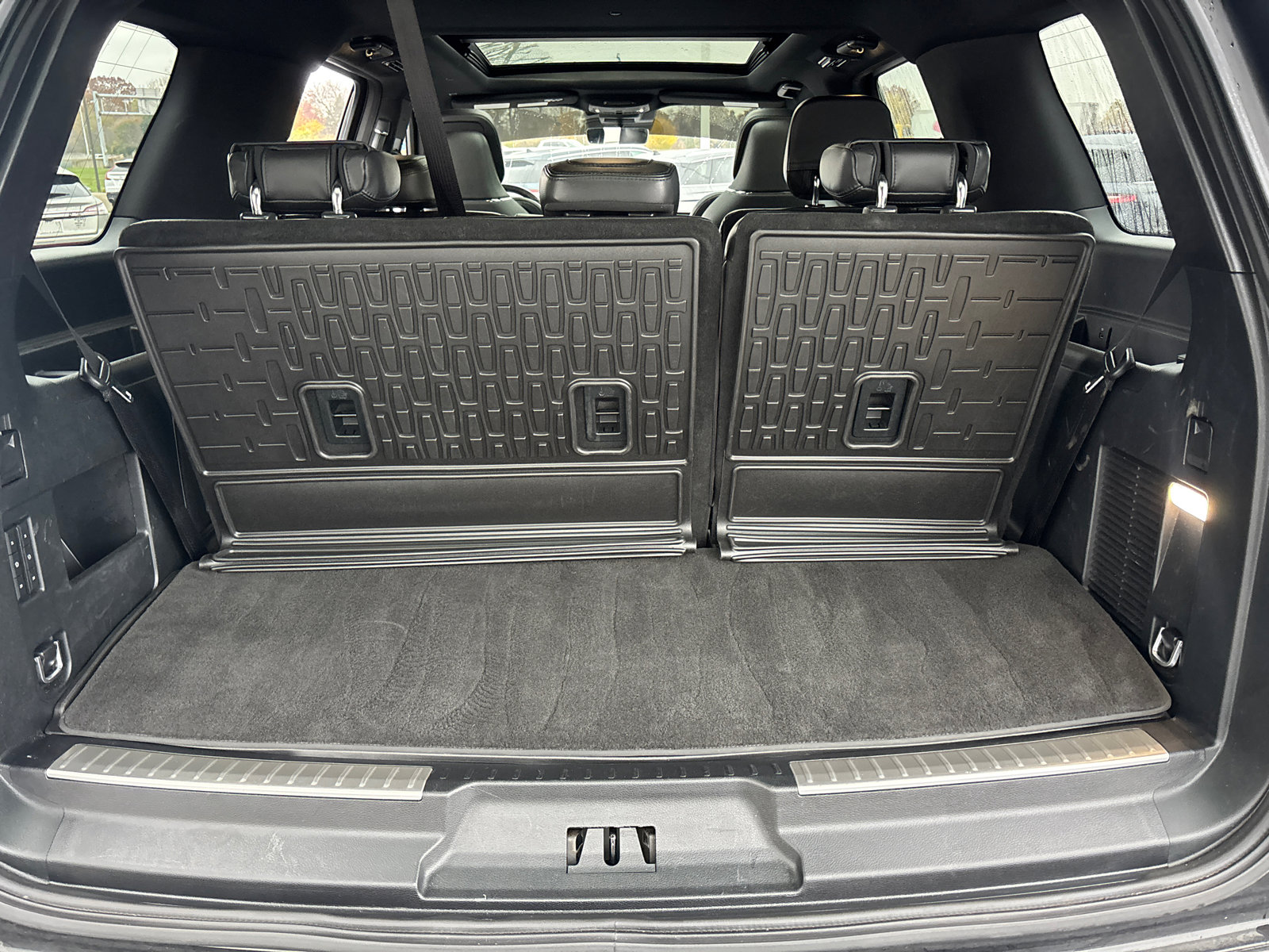 Used 2020 Lincoln Navigator Reserve w/ Equipment Group 208A Reserve image 9