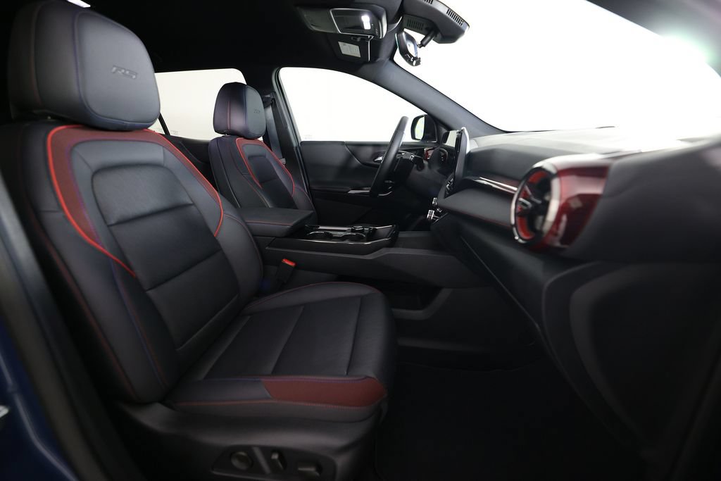 Used 2025 Chevrolet Equinox RS w/ Safety and Technology Package FWD image 10