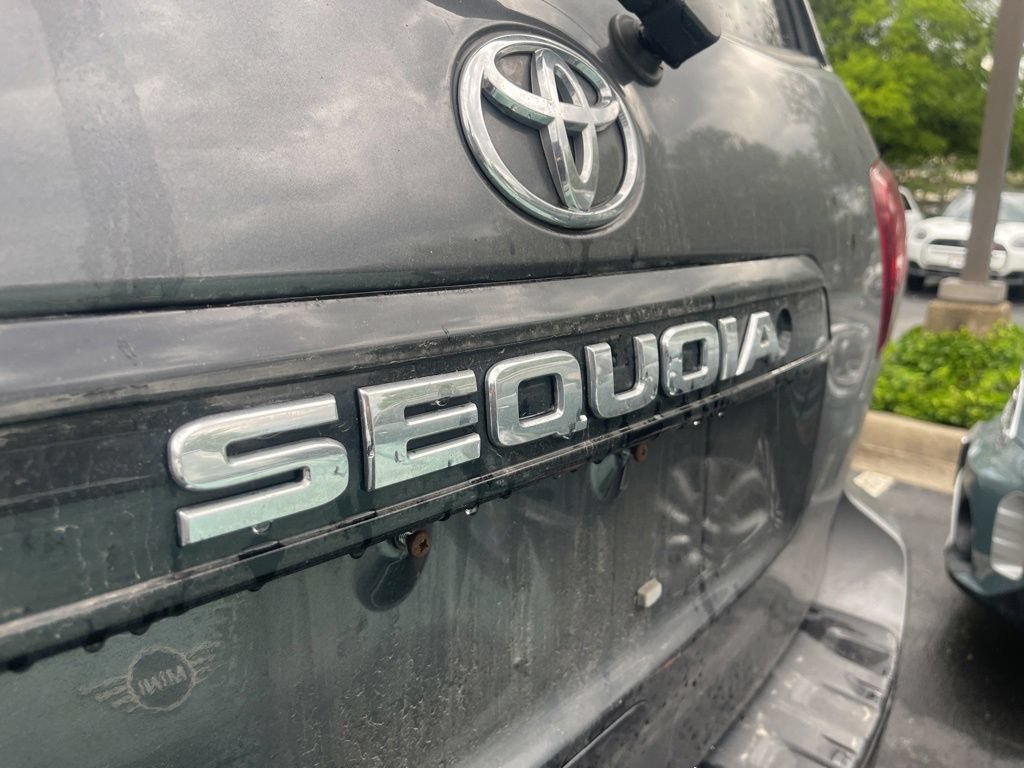 Used 2019 Toyota Sequoia TRD Sport w/ TRD Sport Premium Package AWD/4WD image 11
