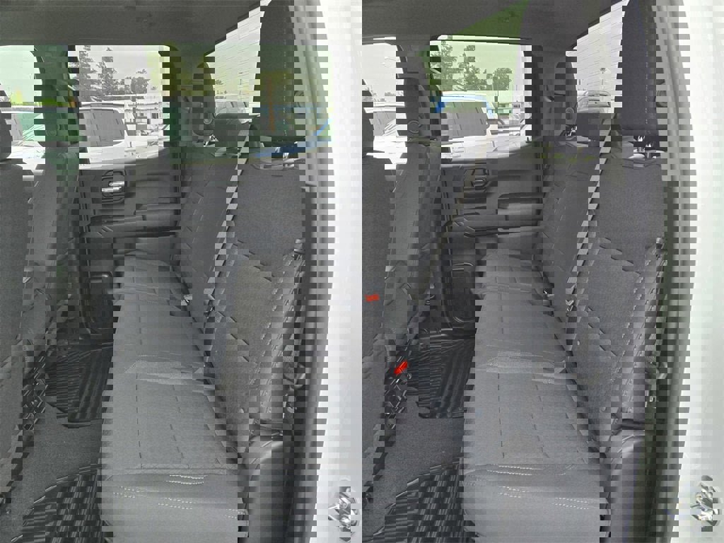 New 2026 Chevrolet Silverado 1500 Custom image 4