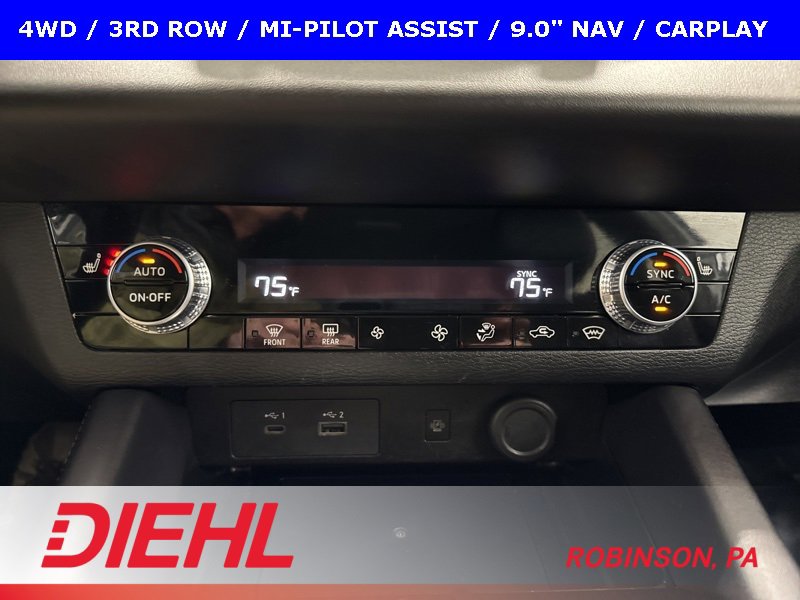 Used 2024 Mitsubishi Outlander SE image 35