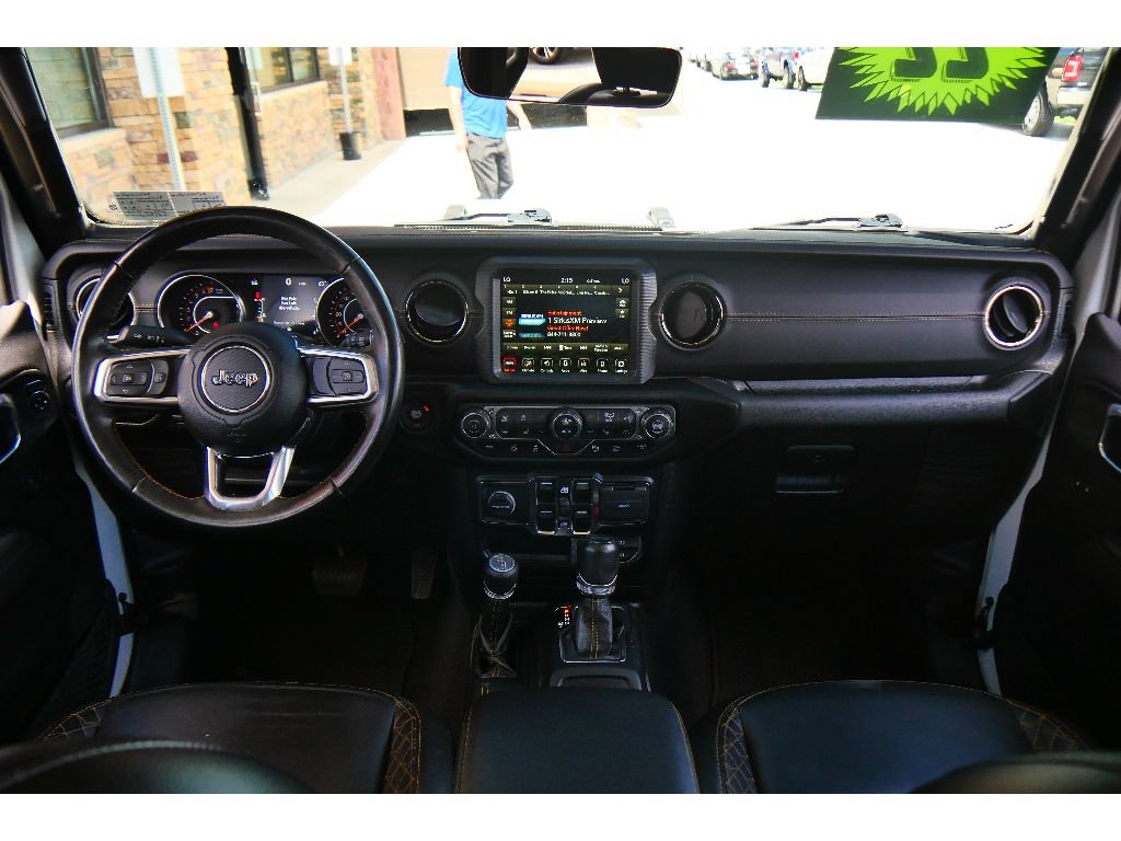 Used 2022 Jeep Wrangler Unlimited Sahara AWD/4WD image 14