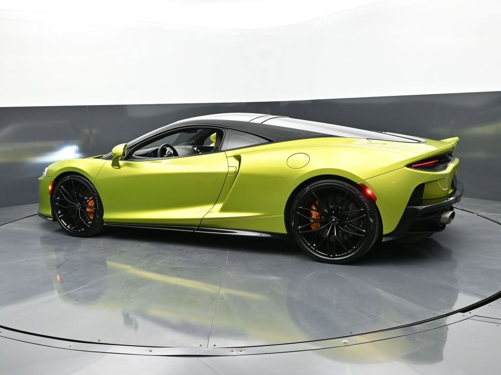 Used 2022 McLaren GT image 4